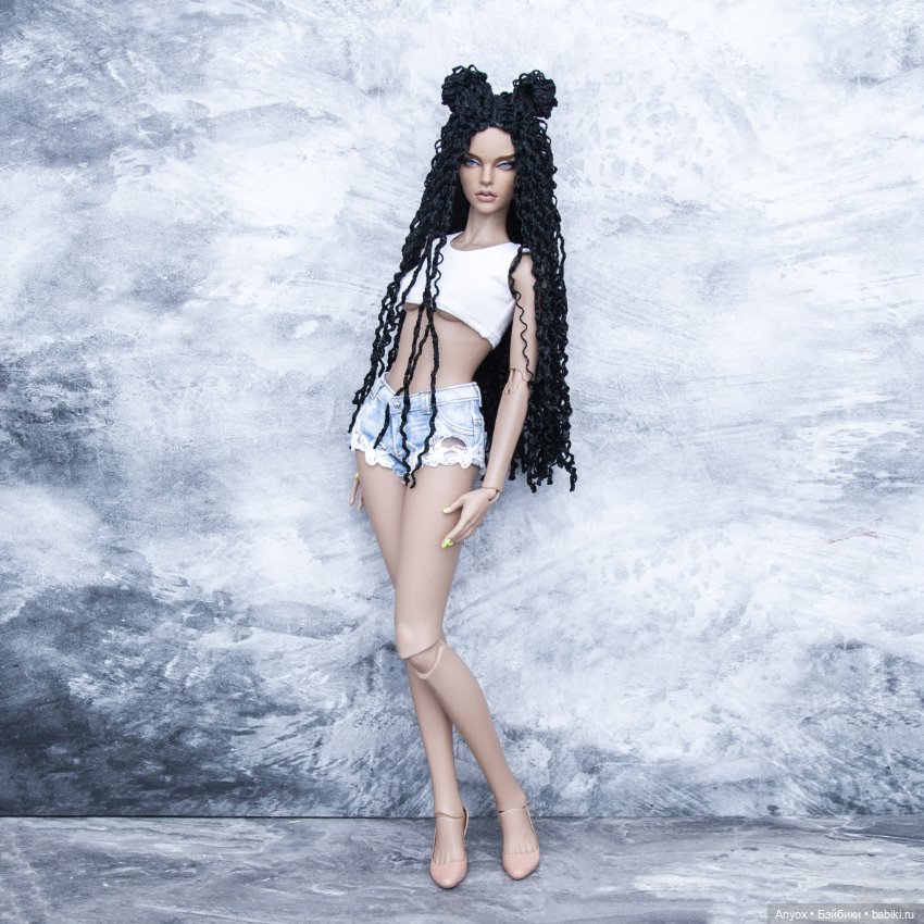 Вечная борьба - блондинка против брюнетки