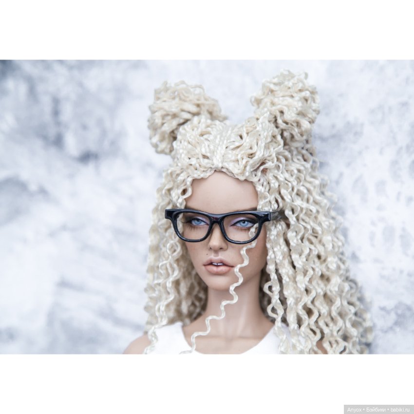 Вечная борьба - блондинка против брюнетки