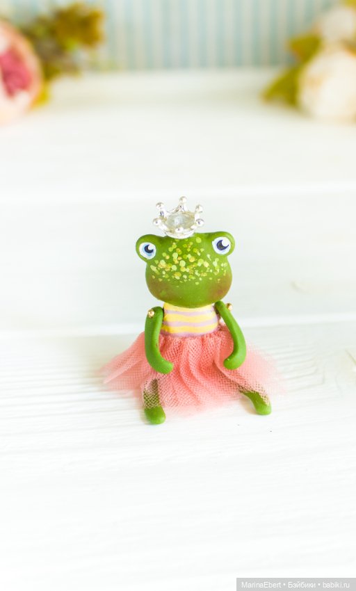 Лягушечка Алексия — Авторские миниатюрные куклы: лепка (фото 5)
