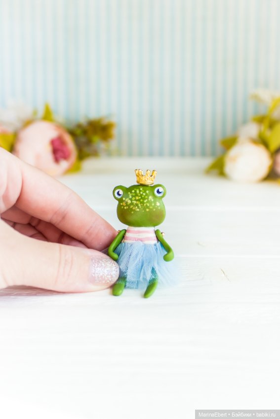 Лягушечка Агата — Авторские миниатюрные куклы: лепка (фото 3)