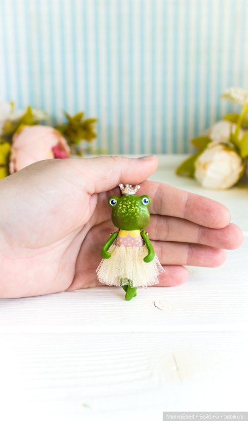 Лягушечка Вики — Авторские миниатюрные куклы: лепка (фото 3)