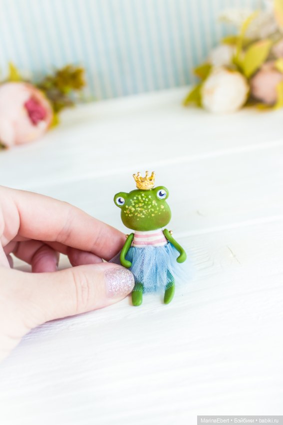 Лягушечка Агата — Авторские миниатюрные куклы: лепка (фото 4)
