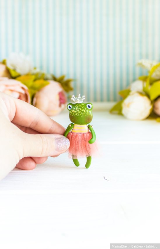 Лягушечка Алексия — Авторские миниатюрные куклы: лепка (фото 8)