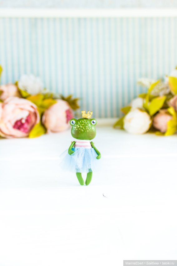 Лягушечка Агата — Авторские миниатюрные куклы: лепка