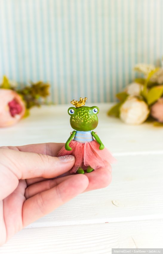 Лягушечка Джена — Авторские миниатюрные куклы: лепка (фото 6)