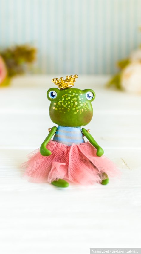 Лягушечка Джена — Авторские миниатюрные куклы: лепка (фото 8)