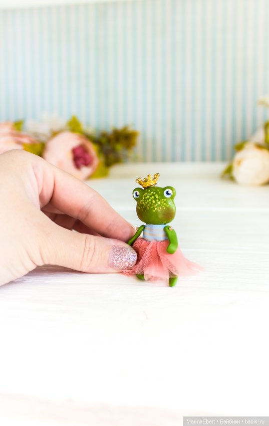 Лягушечка Джена — Авторские миниатюрные куклы: лепка (фото 4)