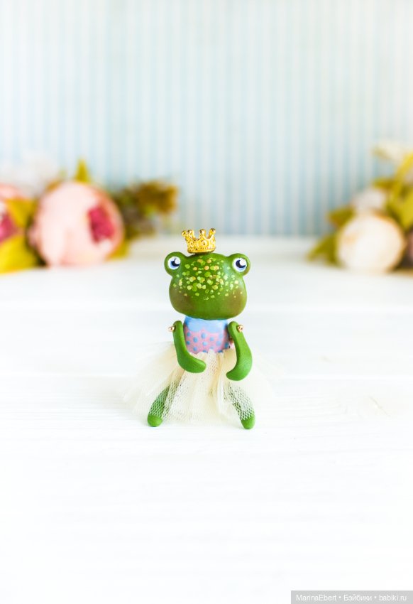Лягушечка Сьюзен — Авторские миниатюрные куклы: лепка (фото 6)