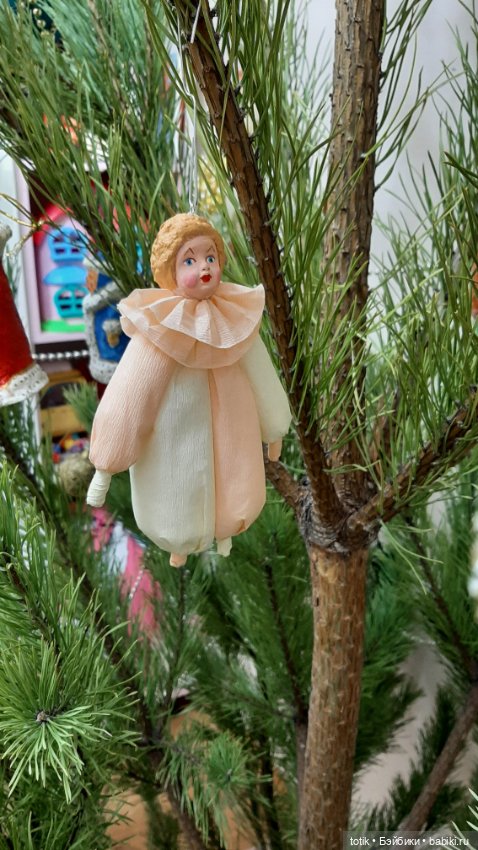 Елочные игрушки из гофрированной бумаги в советском стиле (фото 8)