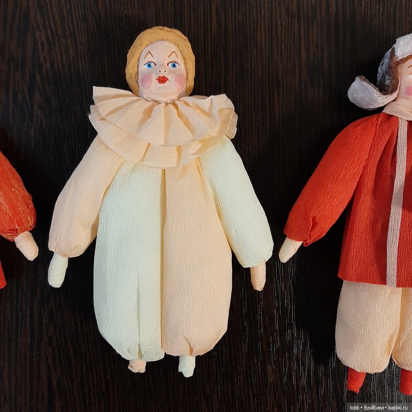 Елочные игрушки из гофрированной бумаги в советском стиле (фото 3)