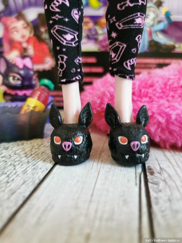 Дракулаура — Куклы Monster High и Ever After High: G1 (фото 7)