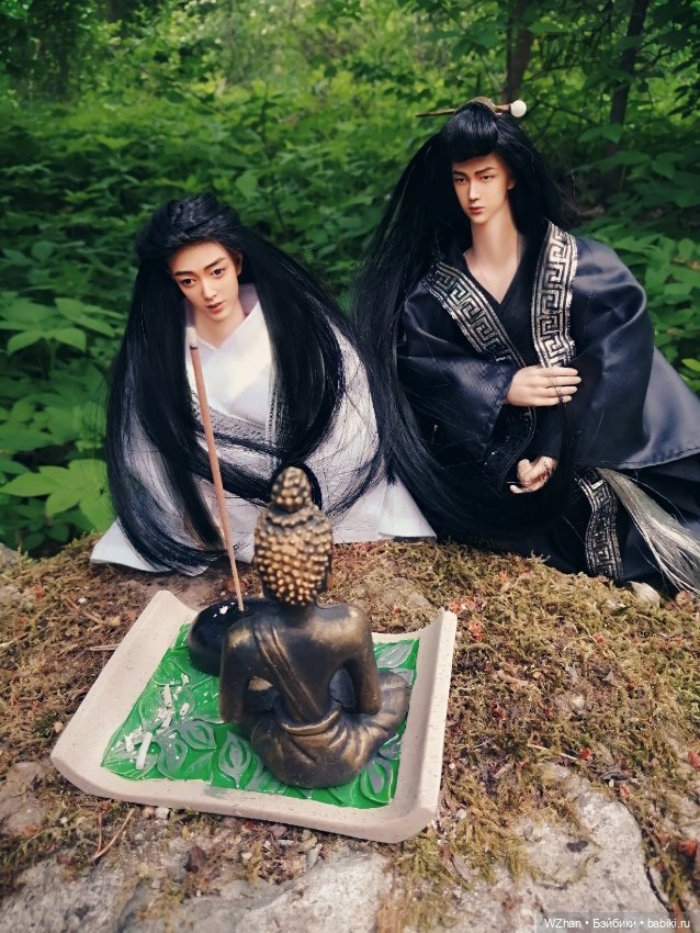 Bozhan. Их Высочества зажгли благовония, погуляли, потанцевали (фото 3)