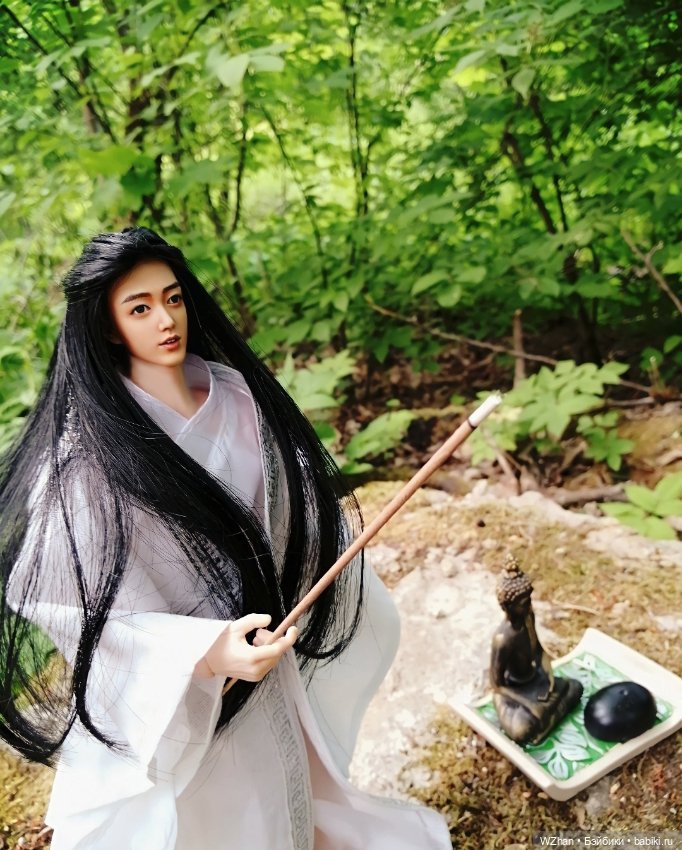 Bozhan. Их Высочества зажгли благовония, погуляли, потанцевали (фото 2)