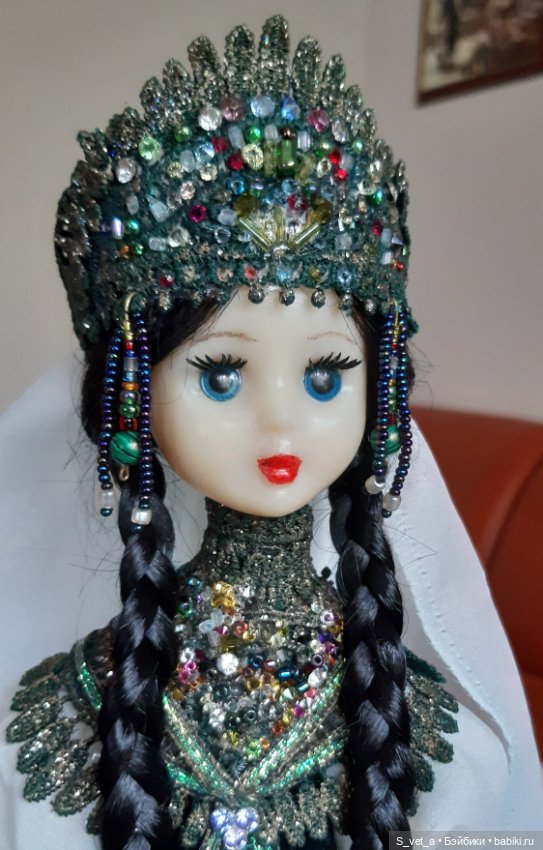 Малахитница, или в гости к Хозяйке Медной горы