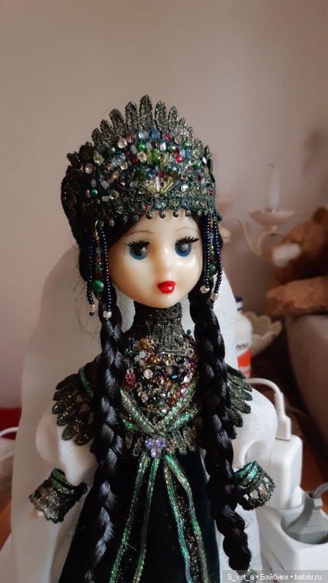 Малахитница, или в гости к Хозяйке Медной горы