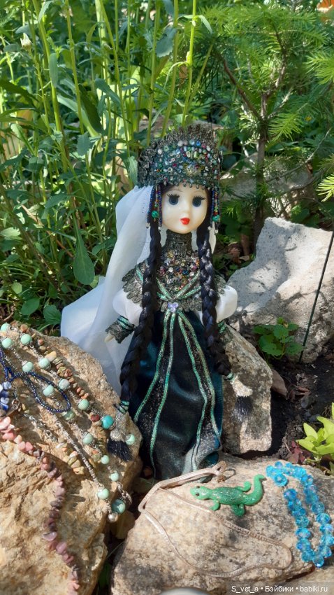 Малахитница, или в гости к Хозяйке Медной горы