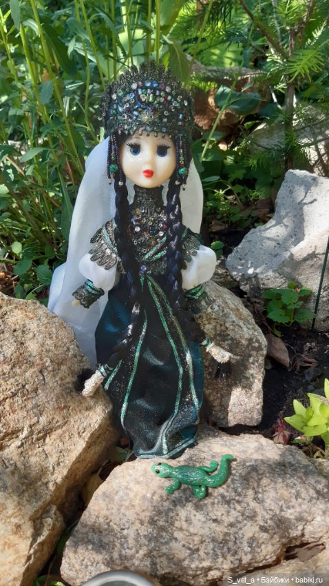 Малахитница, или в гости к Хозяйке Медной горы