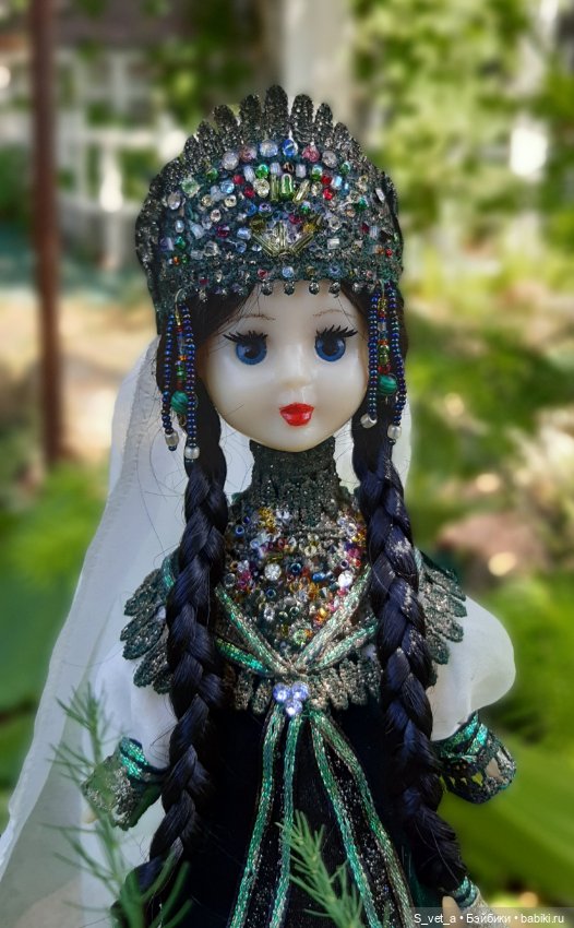 Малахитница, или в гости к Хозяйке Медной горы