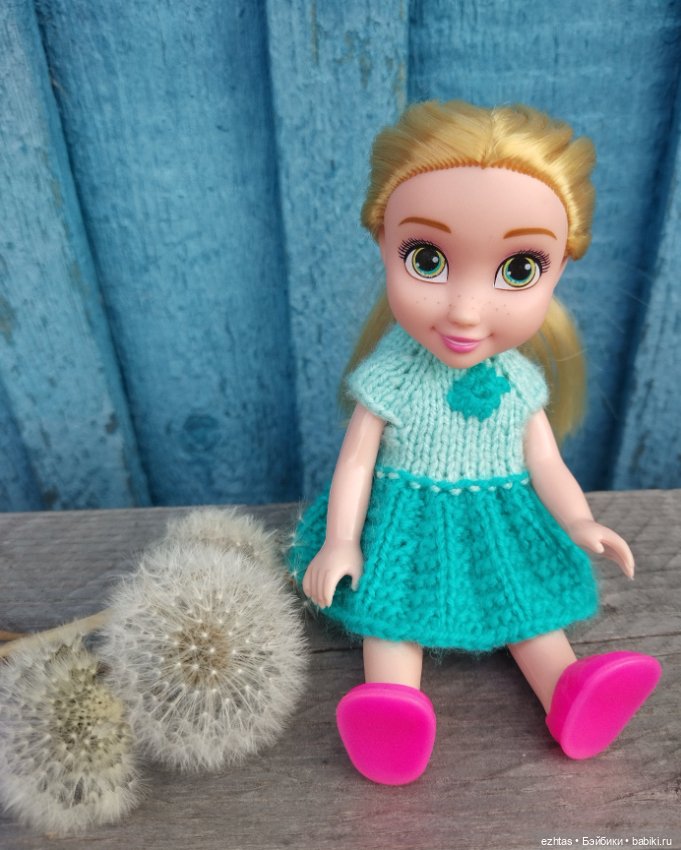 Прогулка Олеси в новом платье (фото 6)