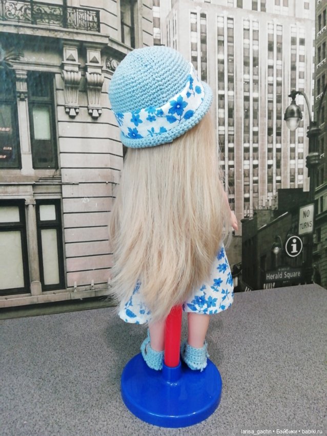 Подставка для кукол своими руками (фото 8)