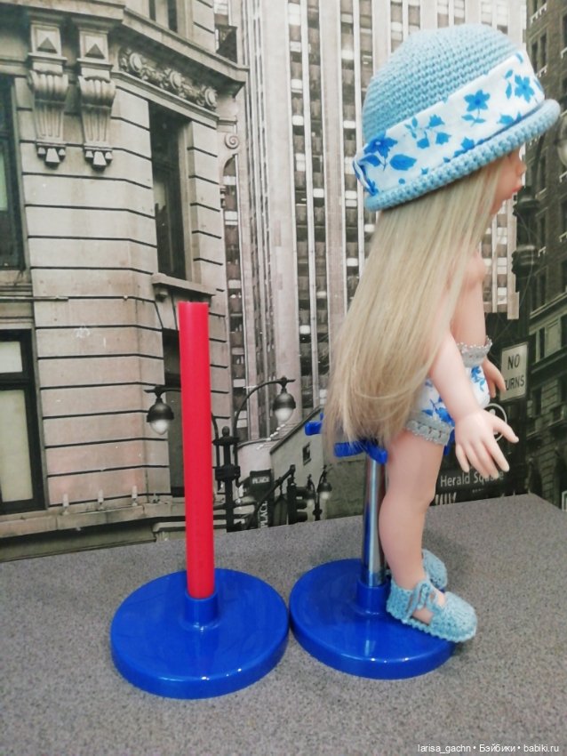 Подставка для кукол своими руками (фото 3)