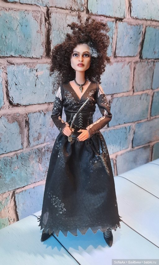 Перерисовка лица Беллатрисы Лестрейндж от Mattel