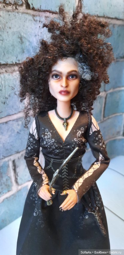 Перерисовка лица Беллатрисы Лестрейндж от Mattel (фото 2)