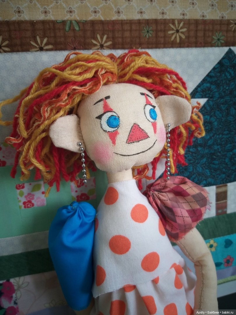 Клоунесса со змейкой — Авторские текстильные куклы: Вальдорфские (фото 4)