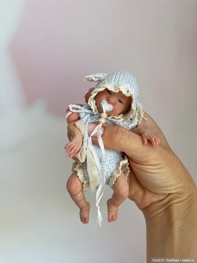 Россыпь одёжек для очень маленьких реборнов