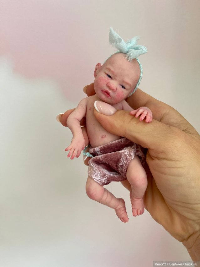 Россыпь одёжек для очень маленьких реборнов