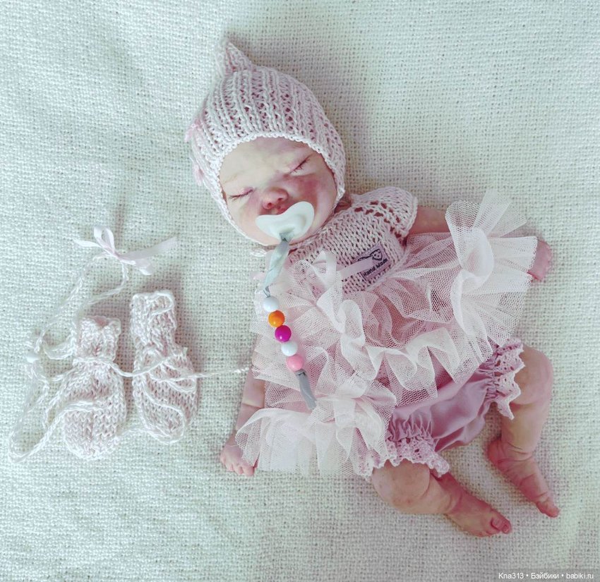 Россыпь одёжек для очень маленьких реборнов (фото 7)