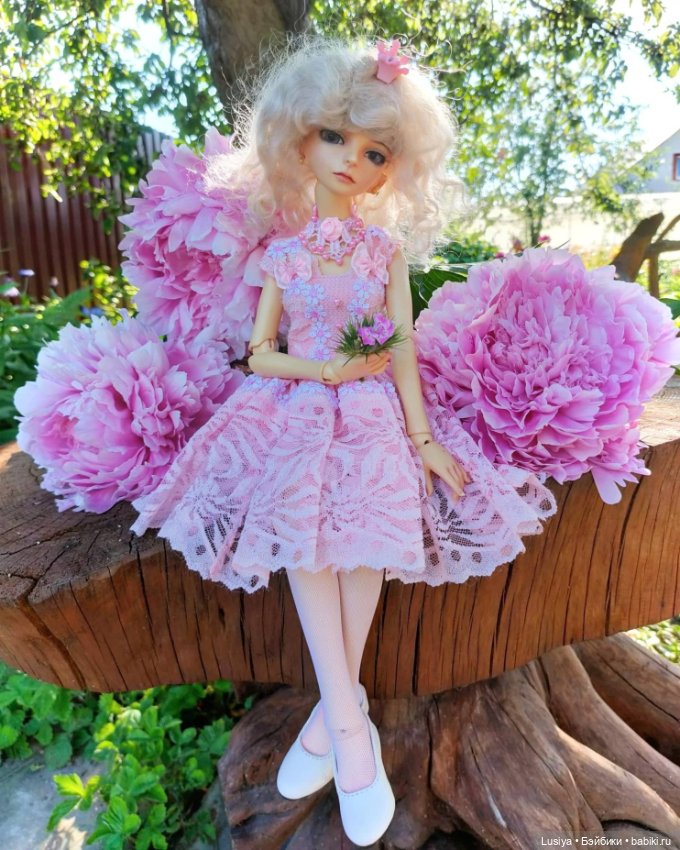 Принцесса пионов 💮💮💮 — Куклы Dollzone (Доллзон): BJD (БЖД) (фото 3)