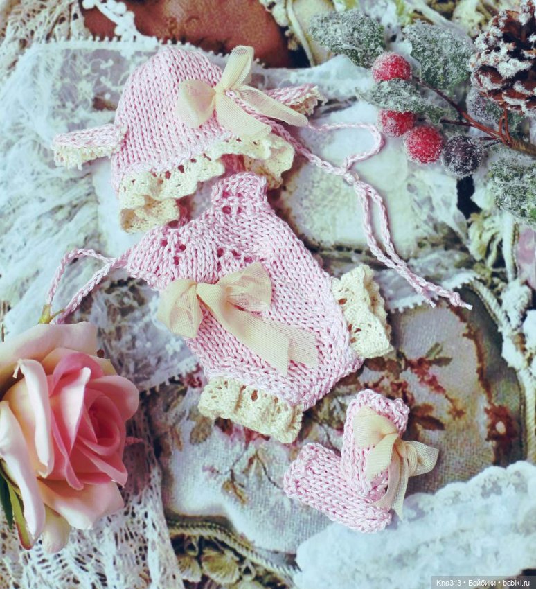 Россыпь одёжек для очень маленьких реборнов