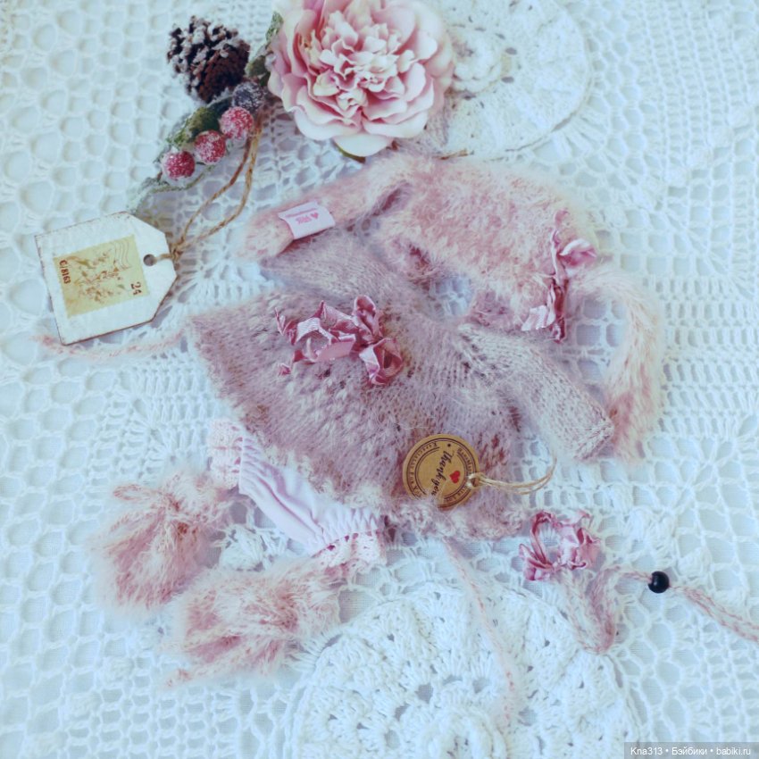 Россыпь одёжек для очень маленьких реборнов