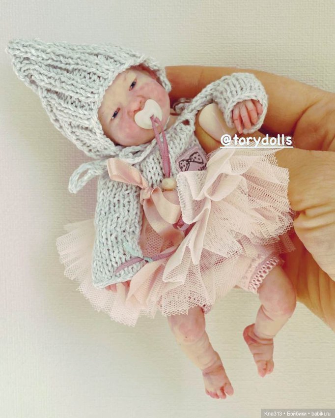 Россыпь одёжек для очень маленьких реборнов (фото 9)