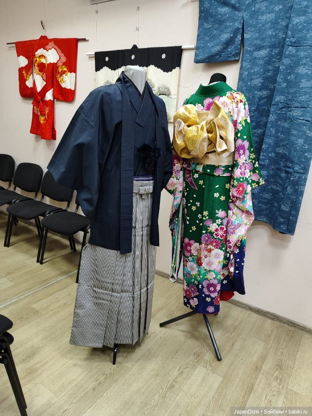 Экспозиция японских предметов творчества и быта, отражающих благородный досуг в библиотеке им. Чернышевского (фото 5)