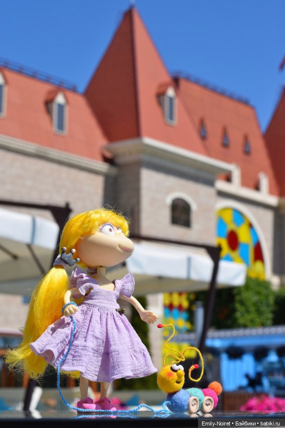 Принцессы и замок — Игровые куклы разных производителей (Разное): редкие бренды