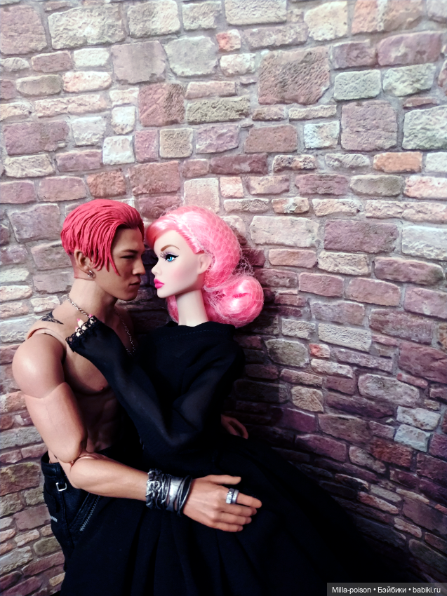 Принцесса Аделаида примеряет ханбок