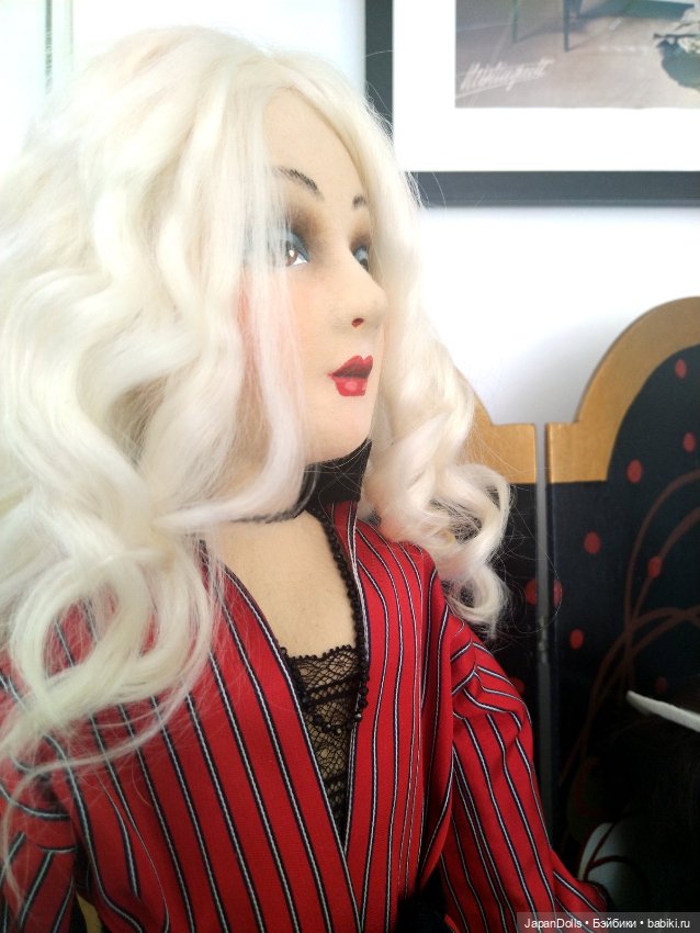 Выставка "Грани игры" С 15 июня по 9 июля в культурном центре «Меридиан»