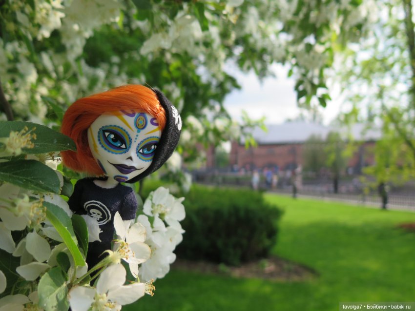 Катрин в Новой Голландии в Санкт-Петербурге