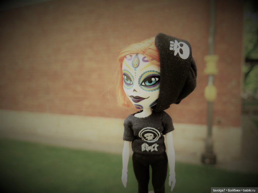 Катрин в Новой Голландии в Санкт-Петербурге