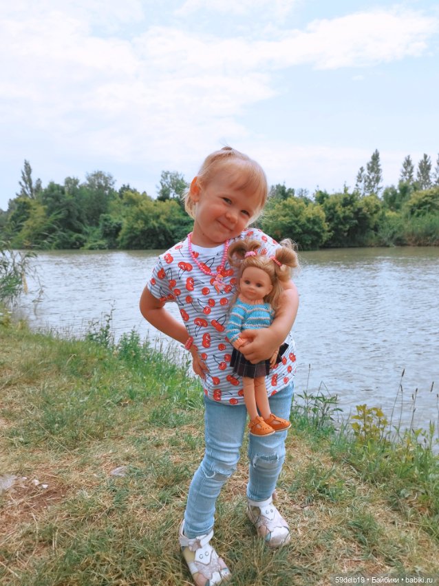 Василиса у реки — Куклы Paola Reina (Паола Рейна): новинки