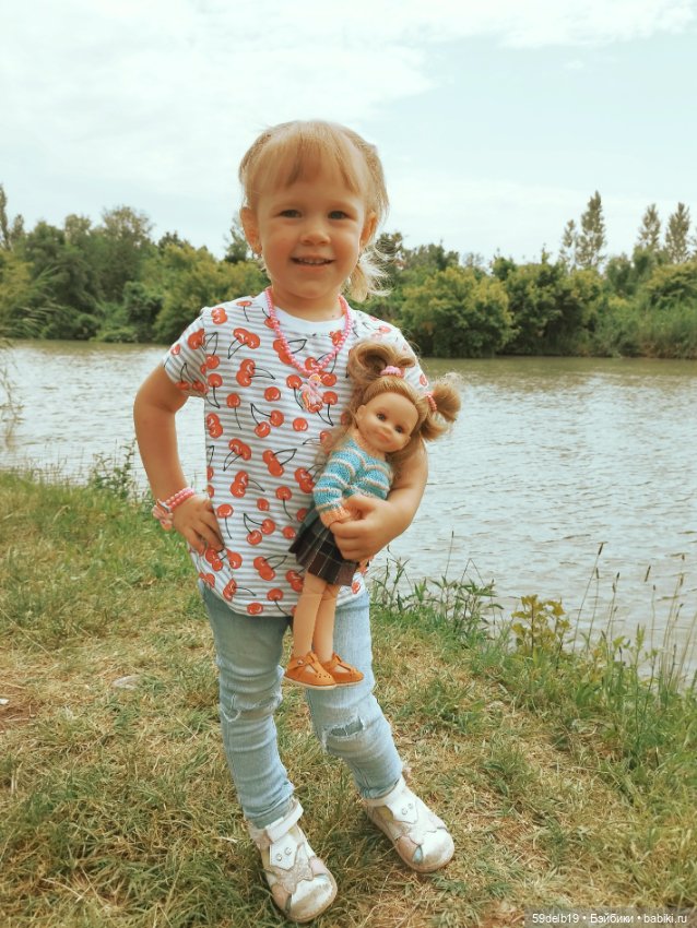 Василиса у реки — Куклы Paola Reina (Паола Рейна): новинки