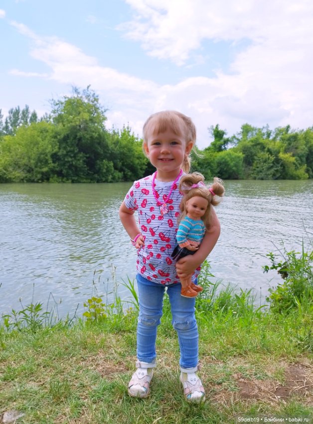 Василиса у реки — Куклы Paola Reina (Паола Рейна): новинки