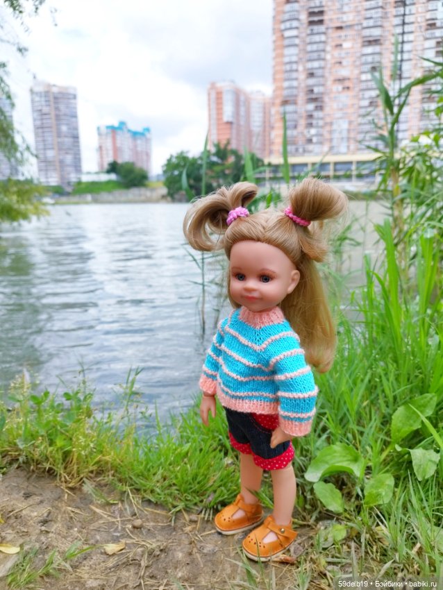 Василиса у реки — Куклы Paola Reina (Паола Рейна): новинки (фото 5)