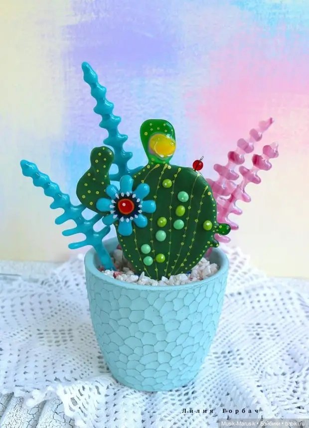 Лилия Горбач: художница, создающая уникальные произведения из стекла