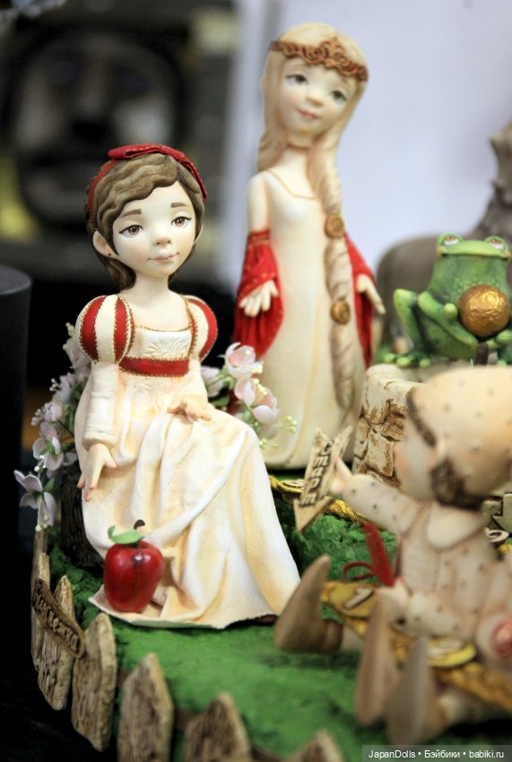 Игра "Сказки" на выставке "Куклы с характером. Четвертая высота" (фото 9)