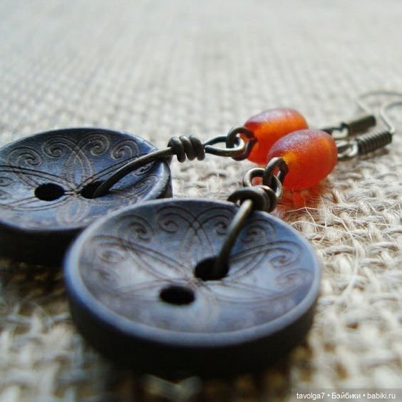 Летние украшения из пуговиц в бохо-стиле