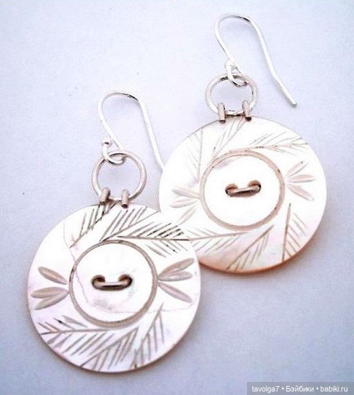 Летние украшения из пуговиц в бохо-стиле