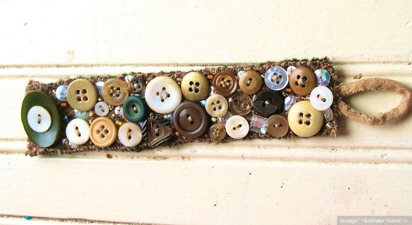 Летние украшения из пуговиц в бохо-стиле (фото 7)